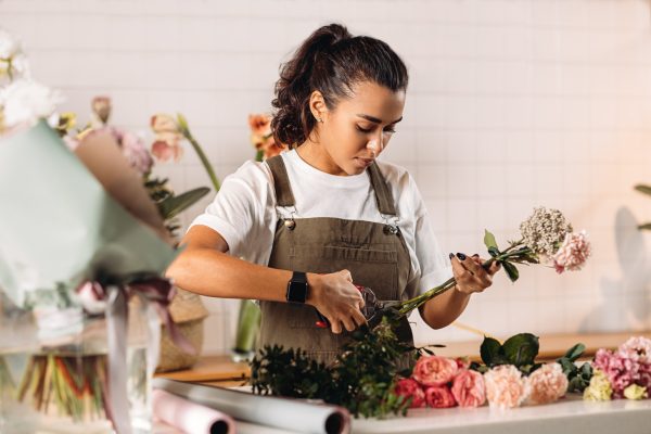 Floricultura BH: como flores e decoração elevam ambientes com sofisticação, bem-estar e emoção